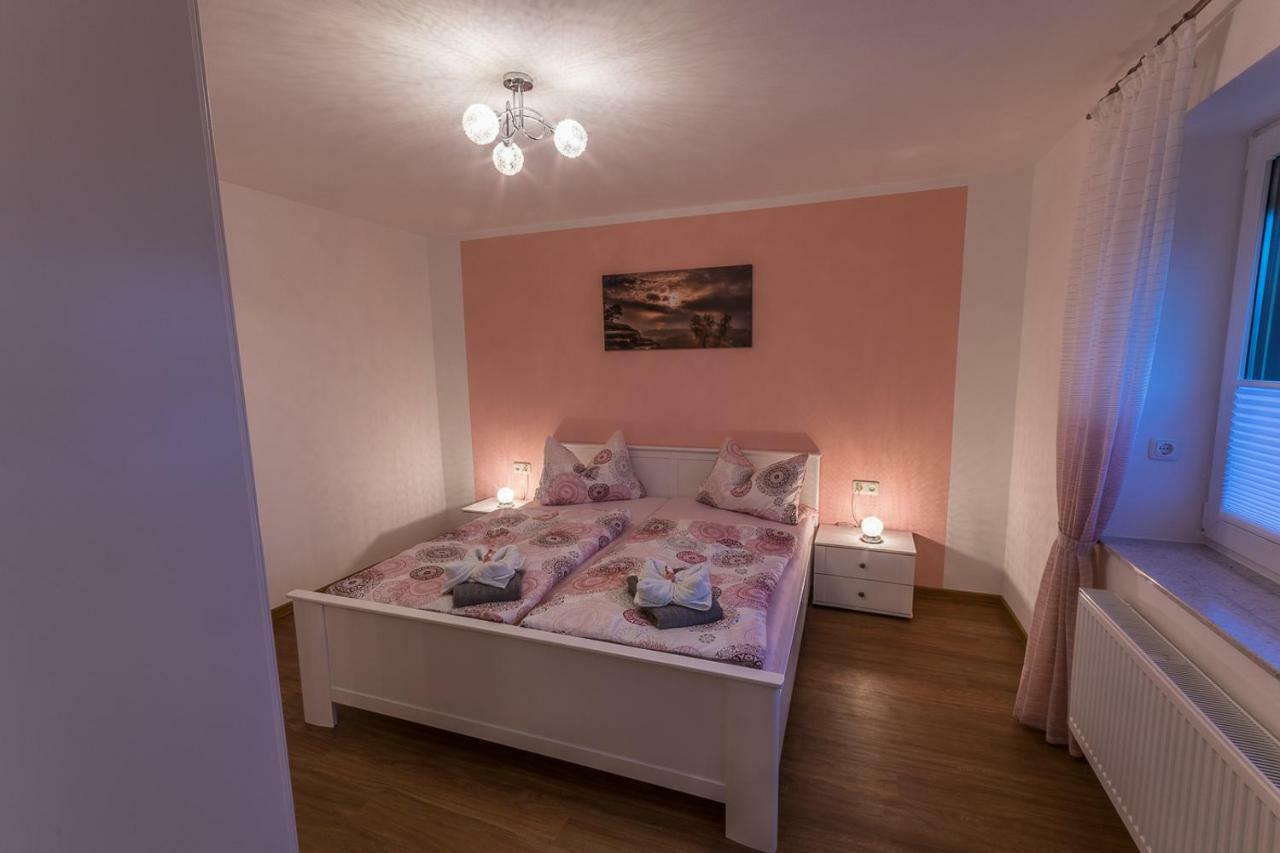 Ferienwohnung "Turmblick" Rathmannsdorf Exterior photo
